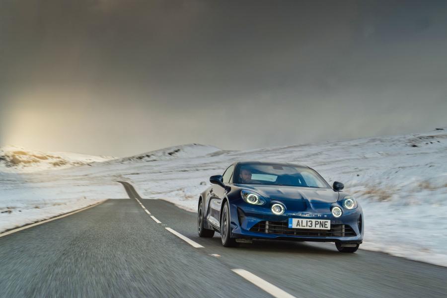  Alpine A110 Legende 2018 года  (UK) (фото 6 из 40)